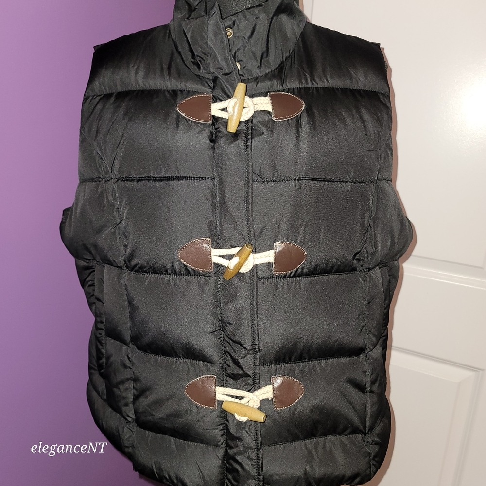 Arizona Jeans Black Puffer Vest with Toggle Closures Sz: 1X - Picture 7 of 12